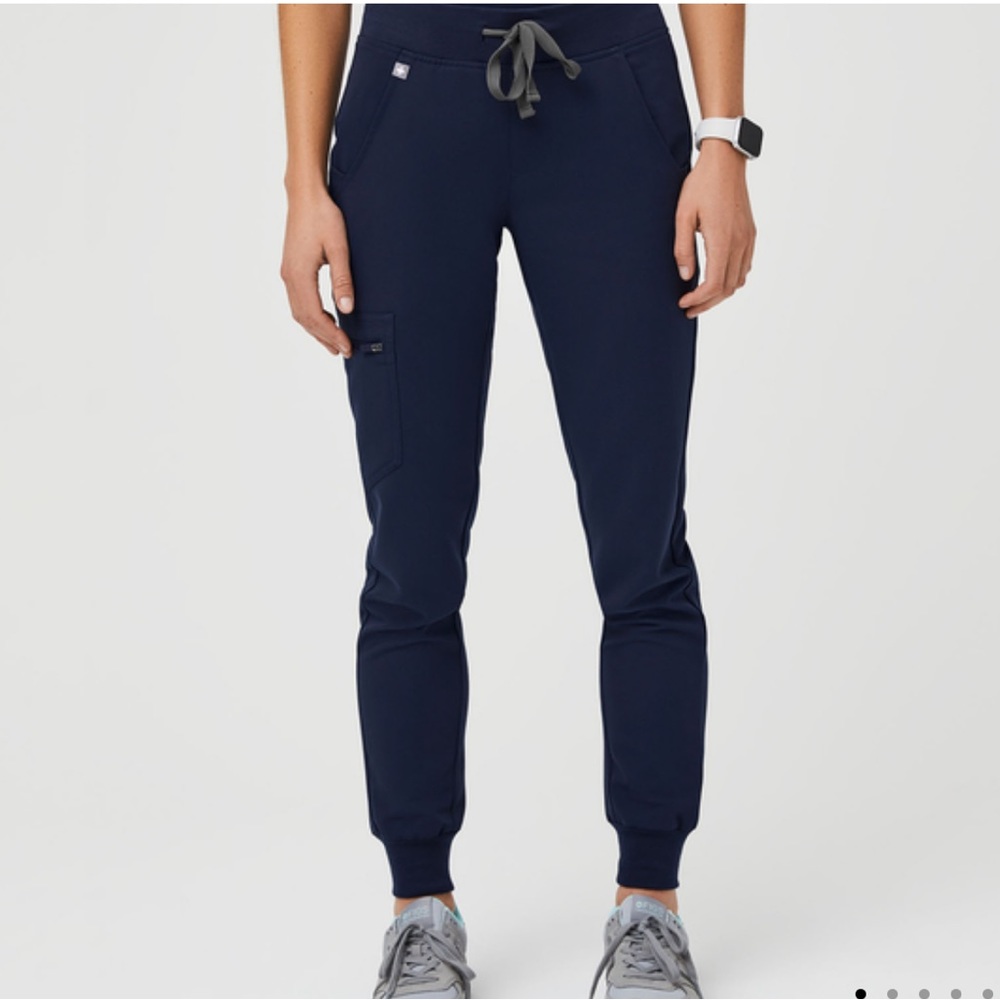 Figs Navy scrub jogger pant